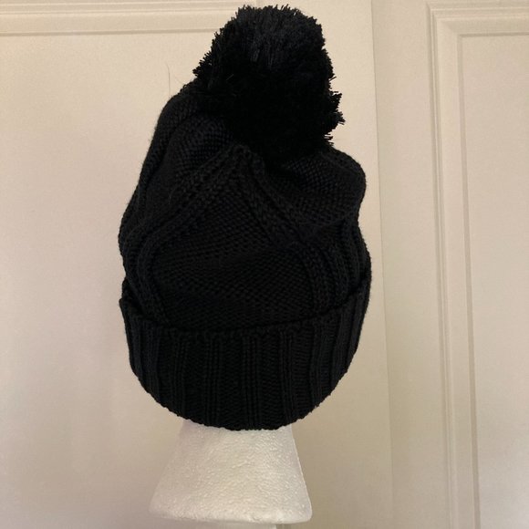 NIKE GOLF LADIES CHUNKY CABLE KNIT BEANIE- BLACK - Picture 4 of 7